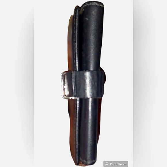 GUCCI AUTHENTIC BLACK LEATHER KEYHOLDER UNISEX EUC - Picture 11 of 14